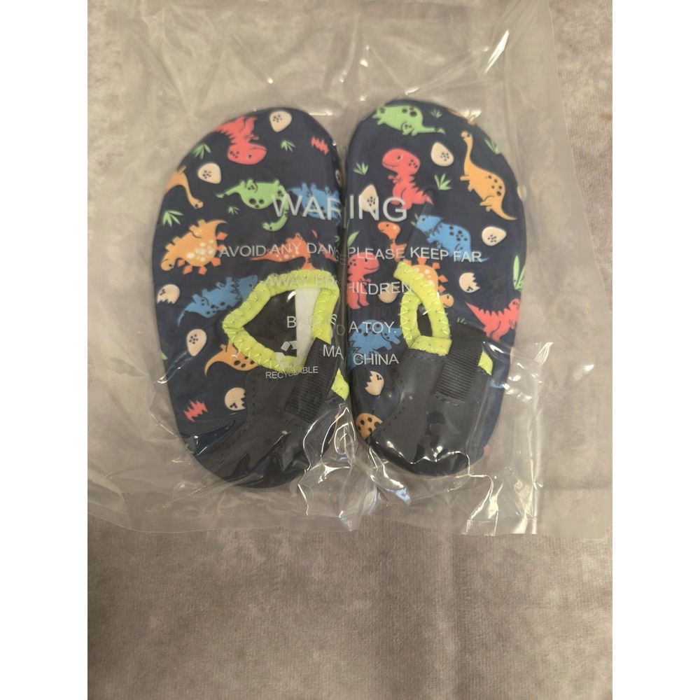 Toddler Water Shoe/ Slipper SZ 2.5 Blk W Print New